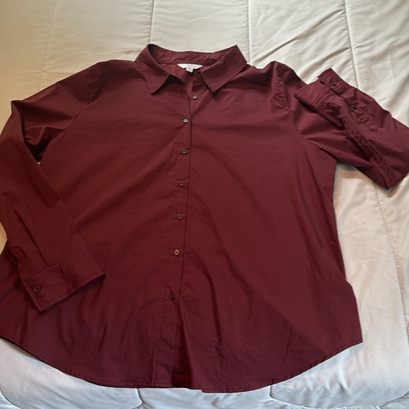 TIME and TRU Women's Basic Button Front Shirt -burgundy size XXXL - Picture 2 of 7